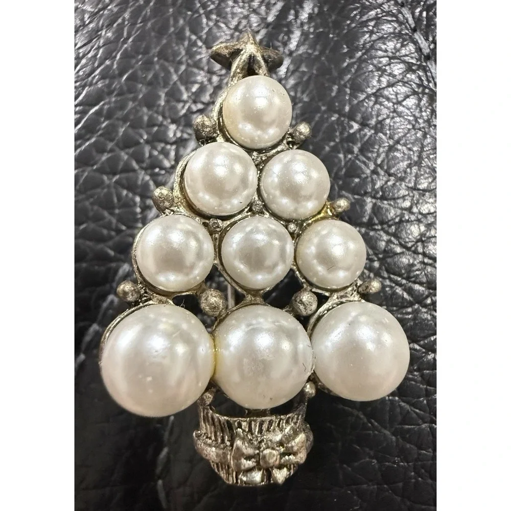 N/A vintage pearl